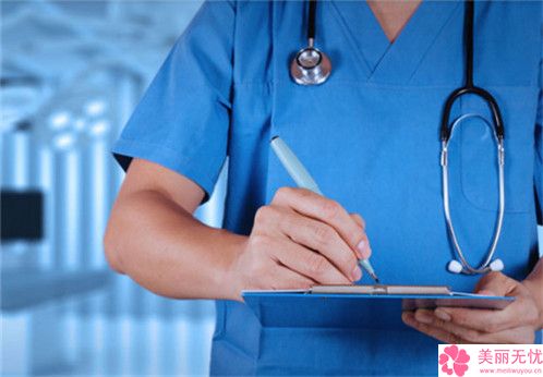 東莞激光去青黑毛痣正規(guī)醫(yī)院盤點(diǎn) 太平人民醫(yī)院與協(xié)美醫(yī)院實(shí)力解析